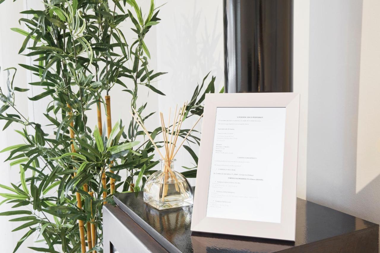 City Center Penthouse With Solarium 2 Minutes From The Beach Fuengirola Ngoại thất bức ảnh