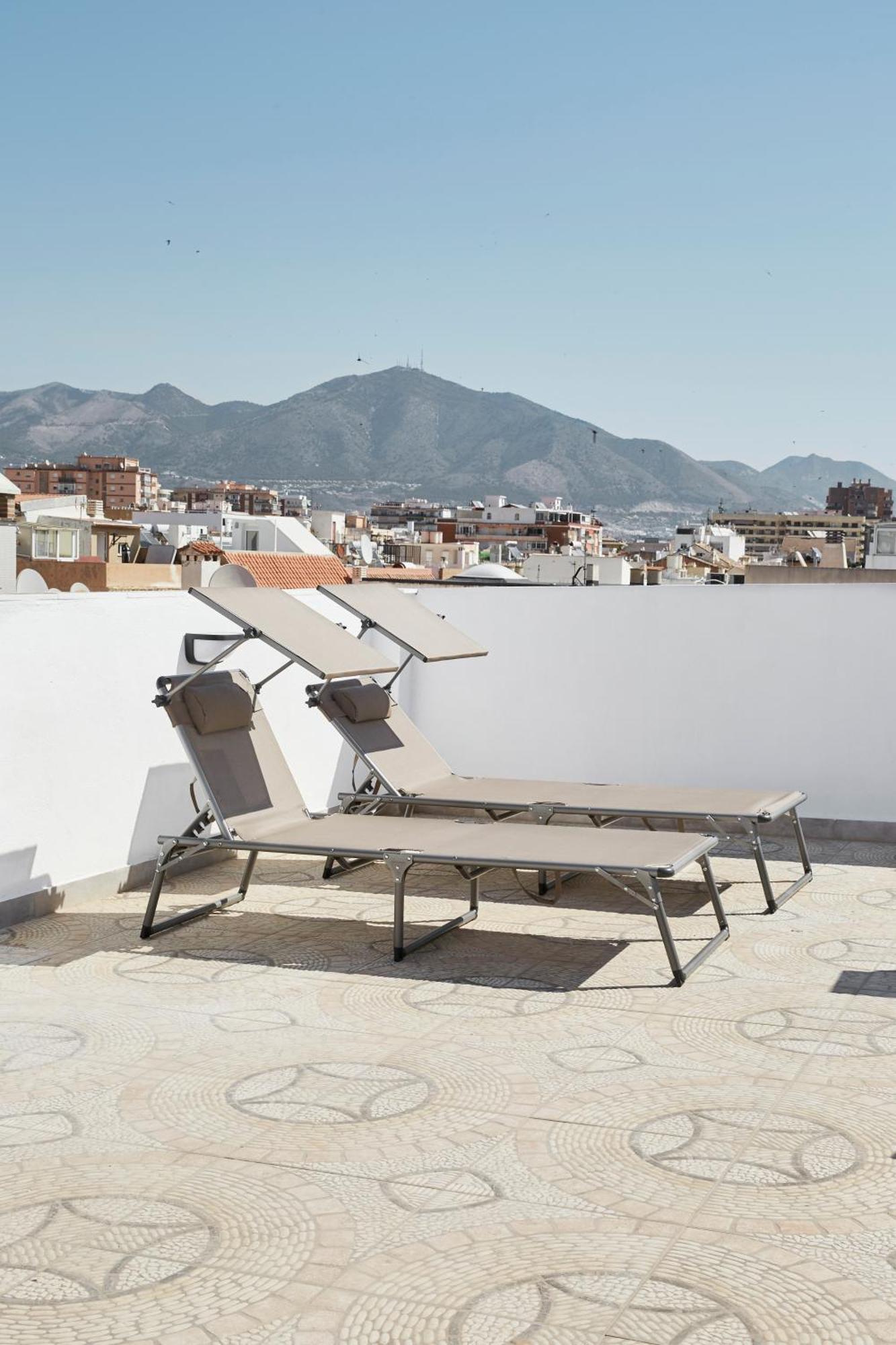 City Center Penthouse With Solarium 2 Minutes From The Beach Fuengirola Ngoại thất bức ảnh